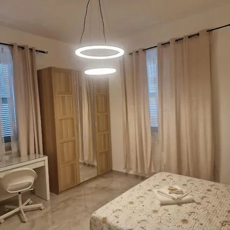 بيت ضيافة Kovacs Bar *
